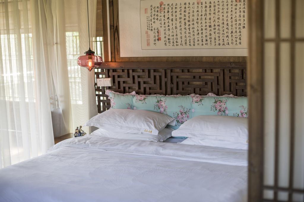 Nirvana Villa Lijiang  Exteriör bild